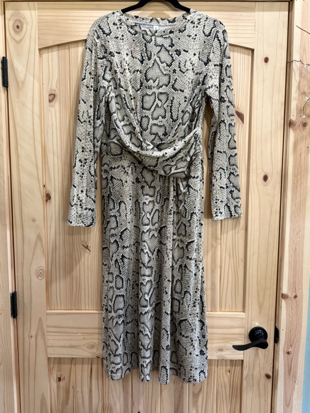 Tickled Teal Snakeskin Print Long Sleeve Twist Waist Midi Dress Large